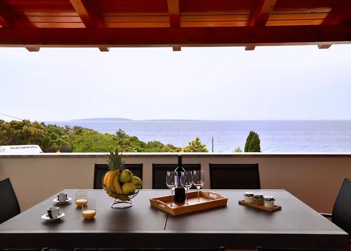 アパート Sofia Martinšćica