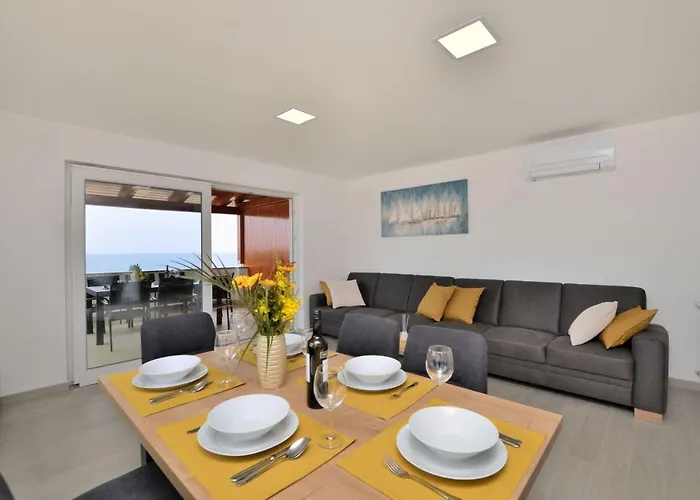 Sofia * Martinšćica